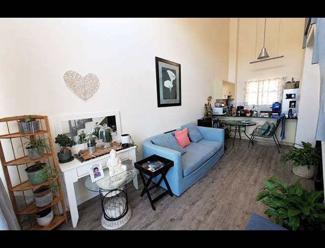 3 BEDROOM APARTMENT FOR SALE IN WESTBROOK